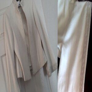 Beatrice Canedo baby alpaca suit sheared not harmed size 4/6 off-white like new